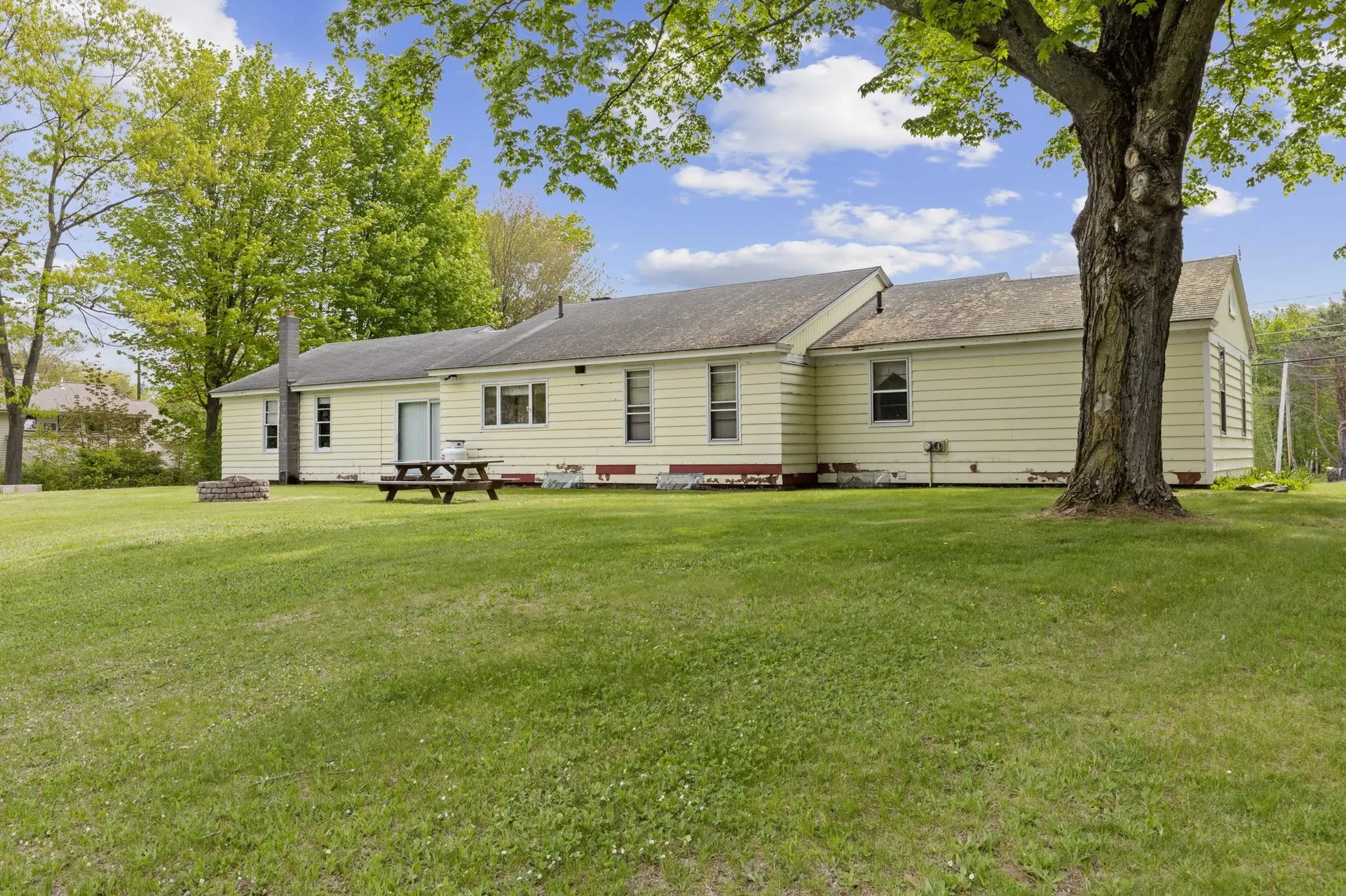 58 Eastern Avenue Rochester NH 03867