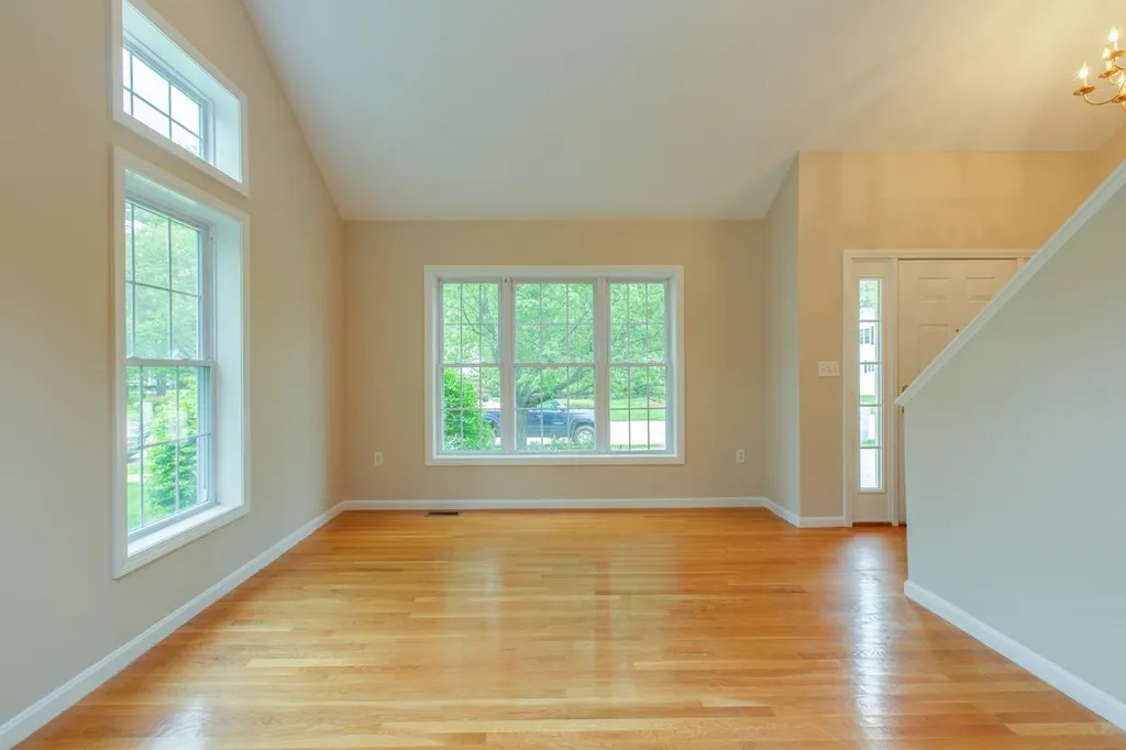 3 Meadowood Drive Exeter NH 03833