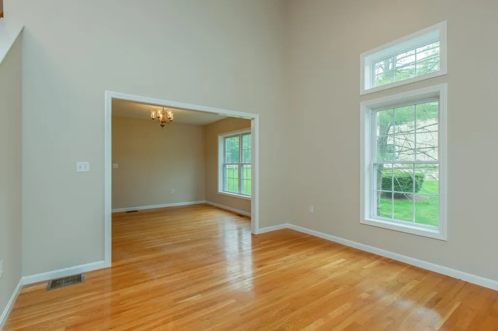 3 Meadowood Drive Exeter NH 03833