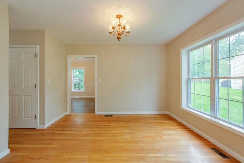 3 Meadowood Drive Exeter NH 03833