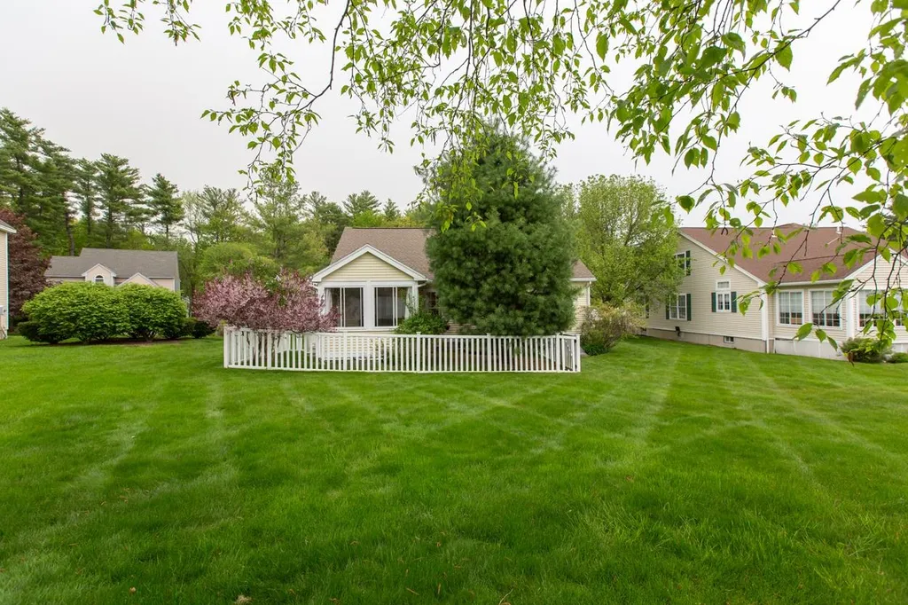 3 Meadowood Drive Exeter NH 03833