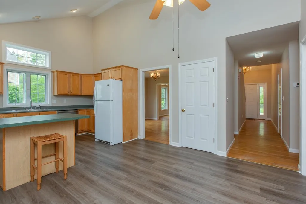 3 Meadowood Drive Exeter NH 03833