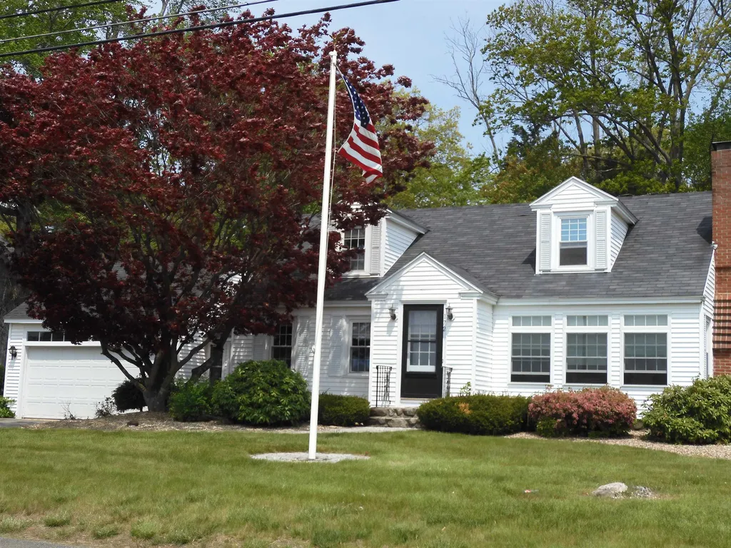 172 N. Policy Street Salem NH 03079