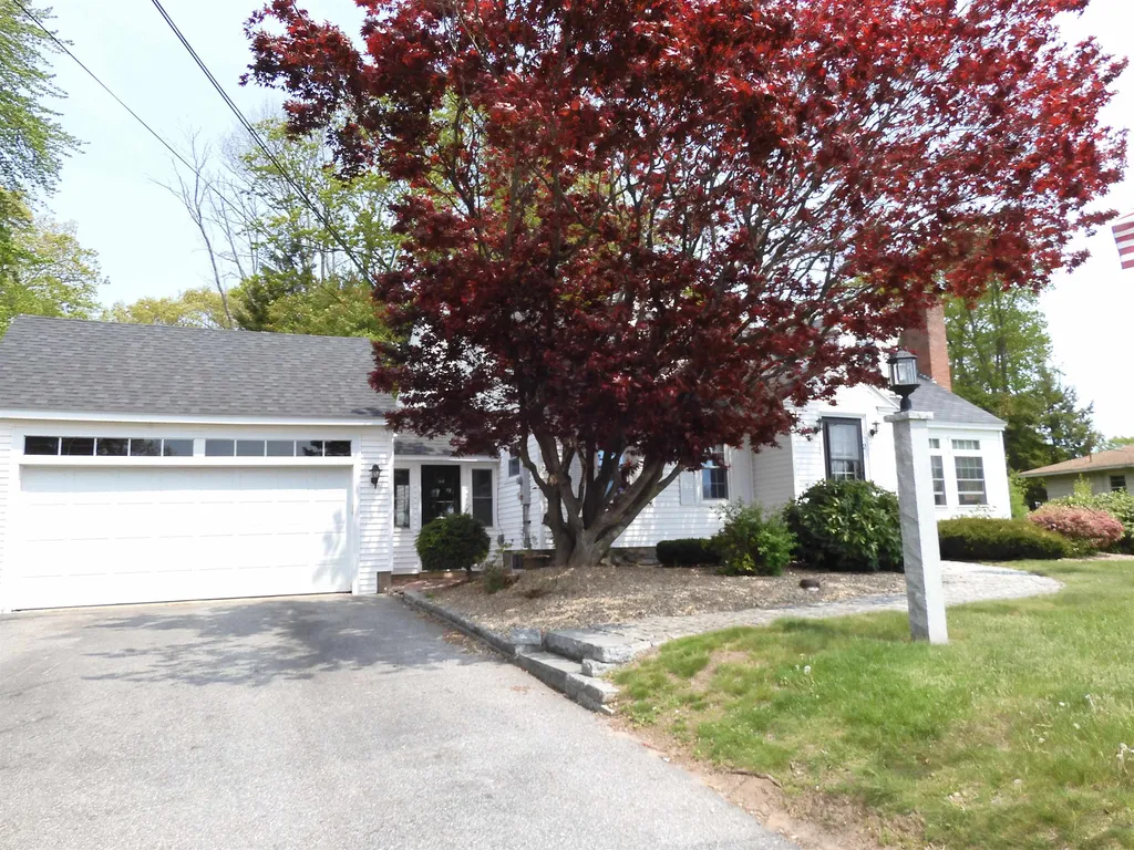 172 N. Policy Street Salem NH 03079