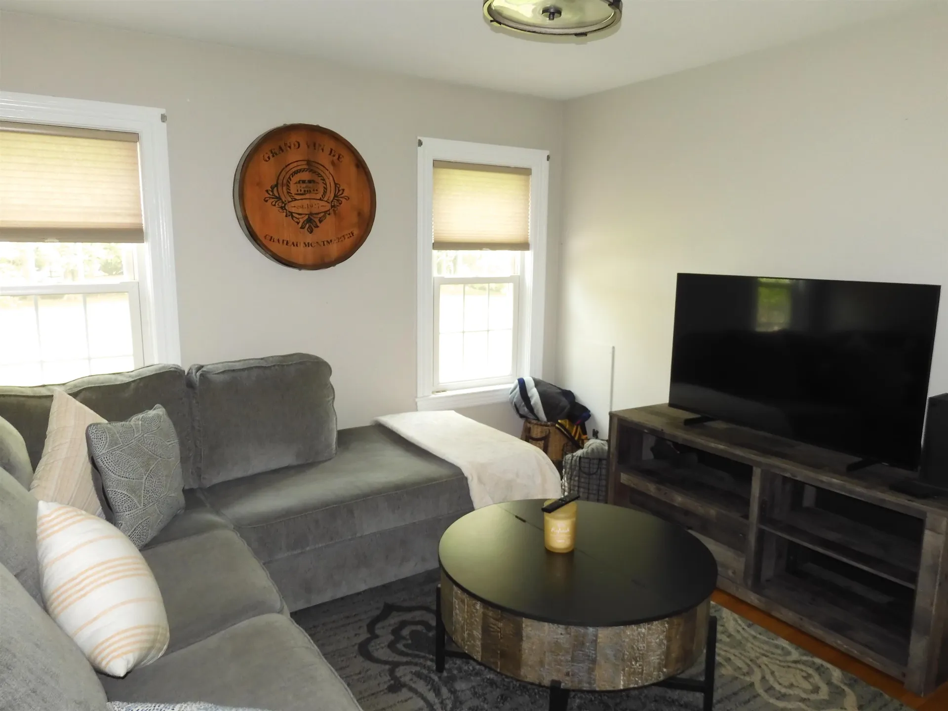 172 N. Policy Street Salem NH 03079