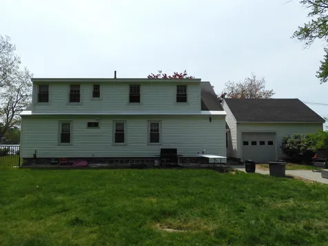 172 N. Policy Street Salem NH 03079