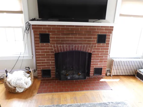172 N. Policy Street Salem NH 03079