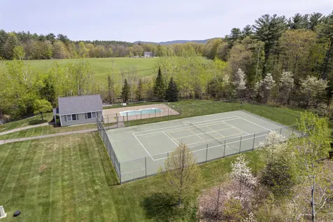 11 Sullivan Way Laconia NH 03246