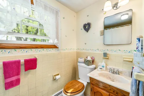 87 Collieson Road Sanbornton NH 03269