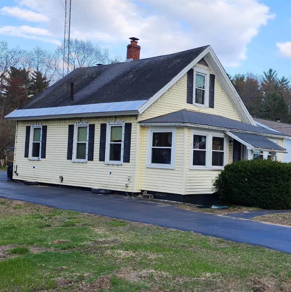 24 Margerie Street Concord NH 03303