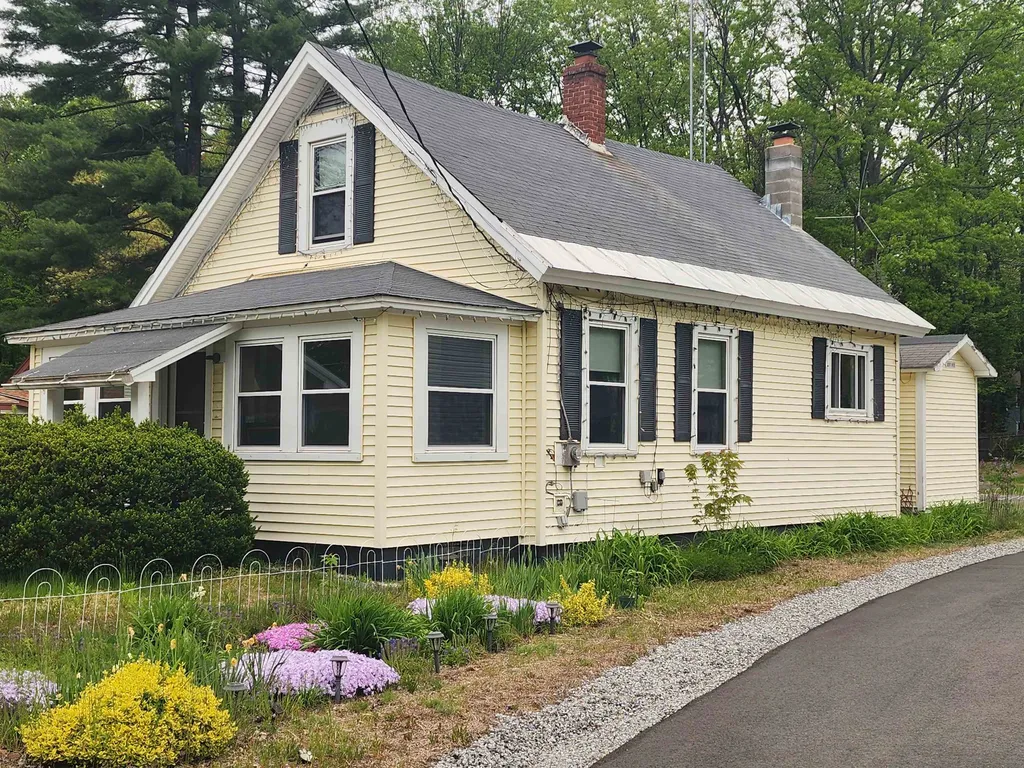 24 Margerie Street Concord NH 03303