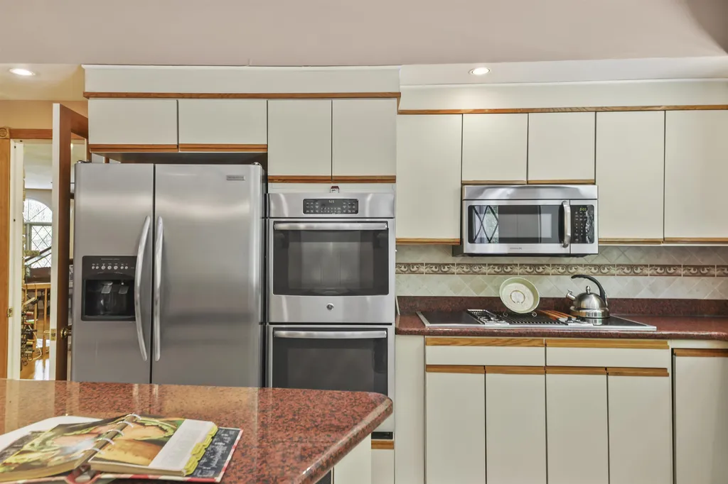 5 Birch Road Newton NH 03858