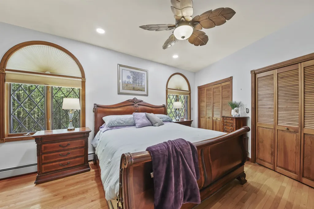 5 Birch Road Newton NH 03858