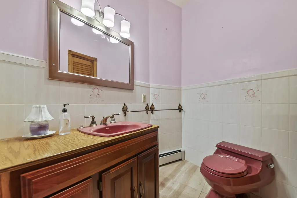 5 Birch Road Newton NH 03858