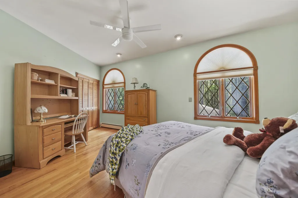 5 Birch Road Newton NH 03858