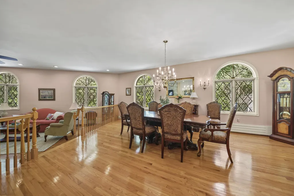 5 Birch Road Newton NH 03858