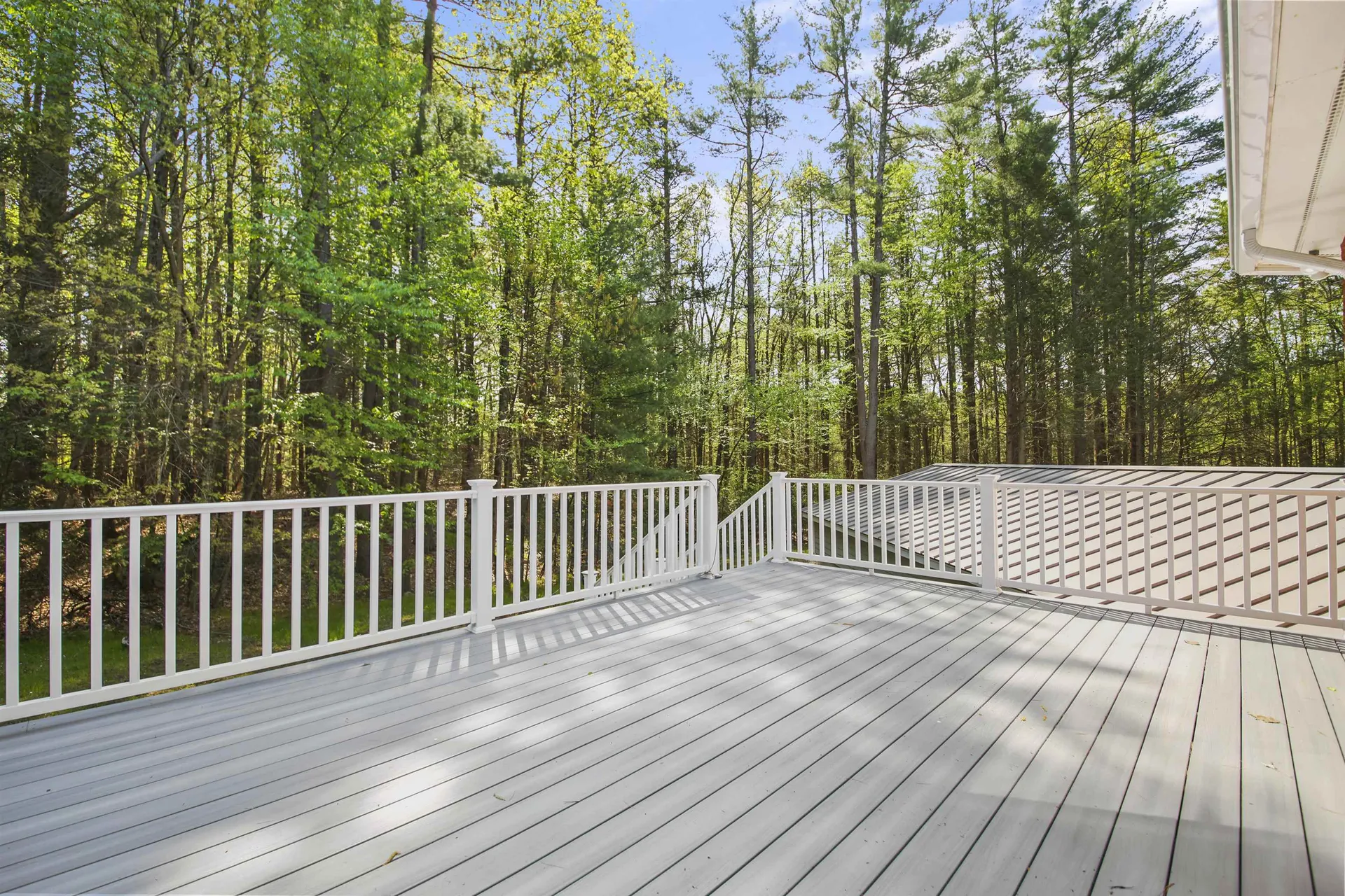 5 Birch Road Newton NH 03858