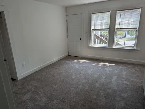23 Lincoln Heights Claremont NH 03743