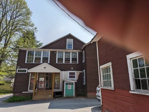 23 Lincoln Heights Claremont NH 03743