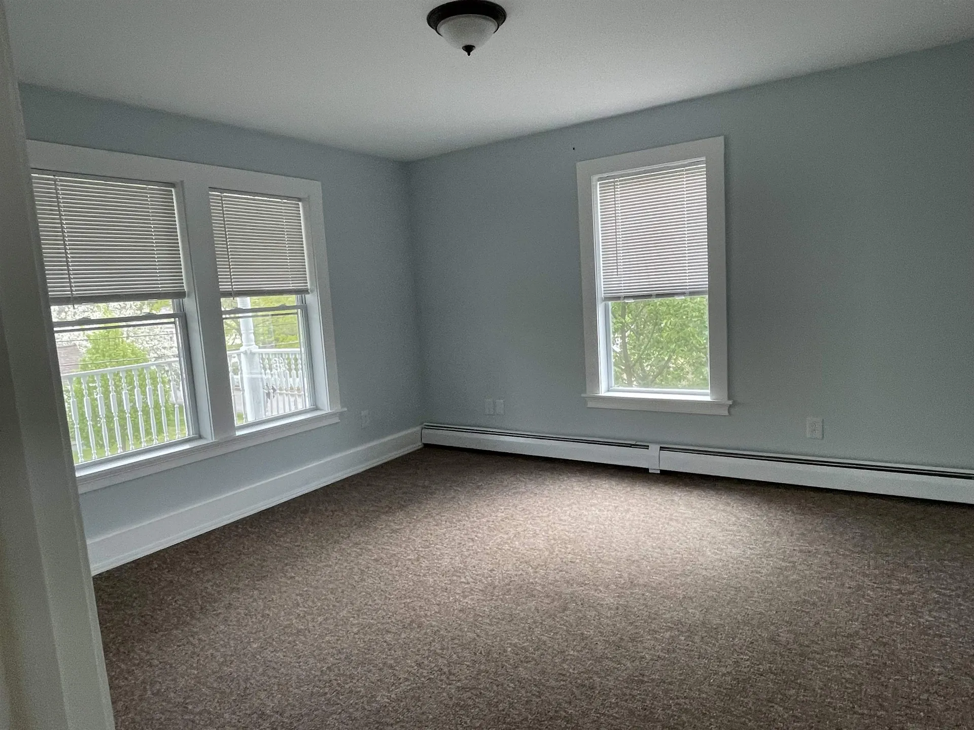13 Arch Street Northfield NH 03276