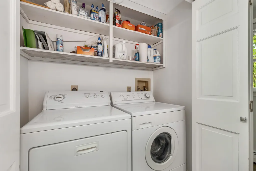30 Blossom Road Windham NH 03087