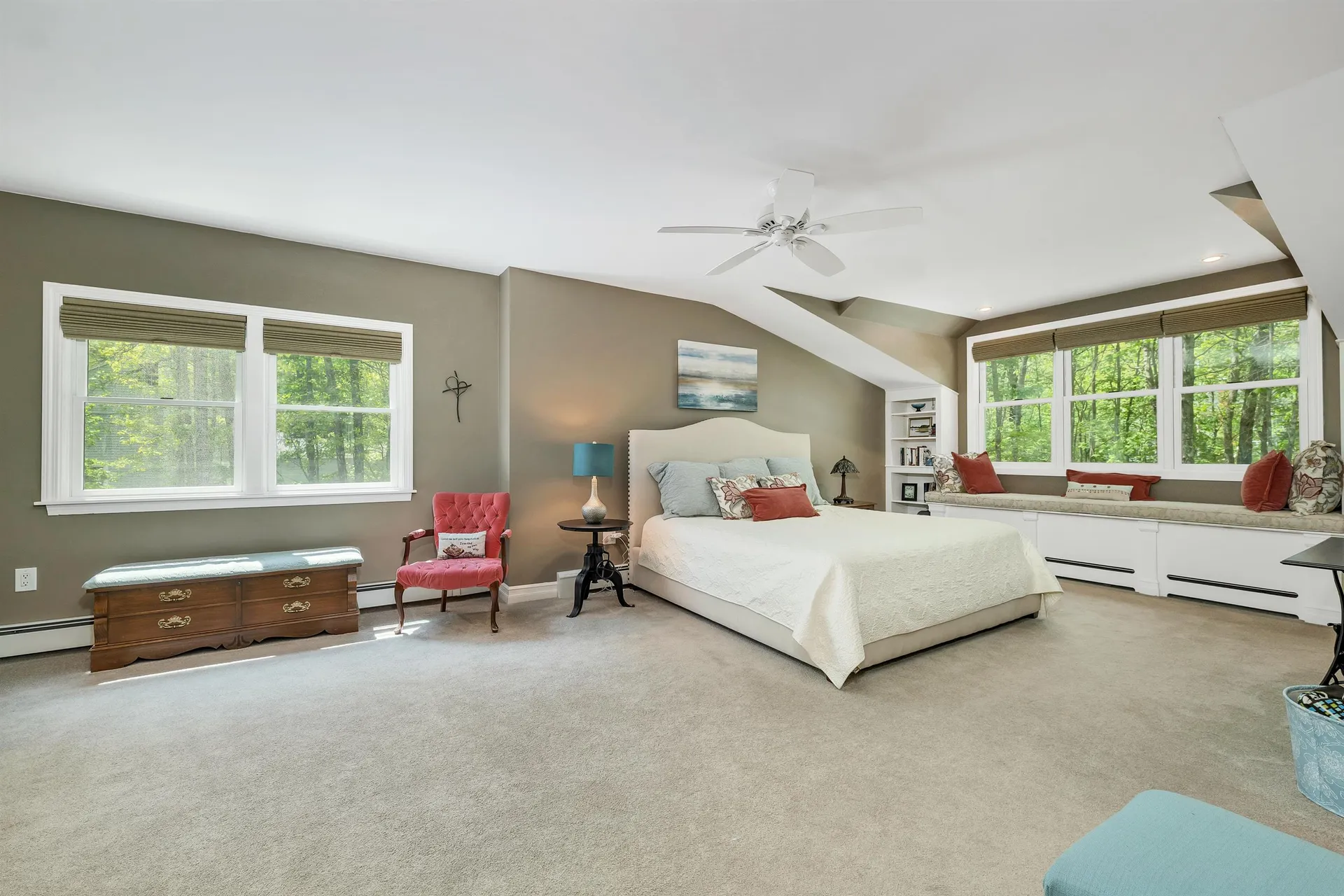 30 Blossom Road Windham NH 03087