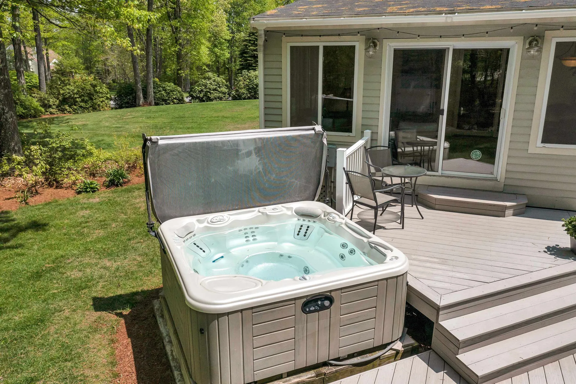 30 Blossom Road Windham NH 03087