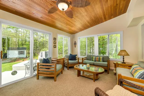 30 Blossom Road Windham NH 03087