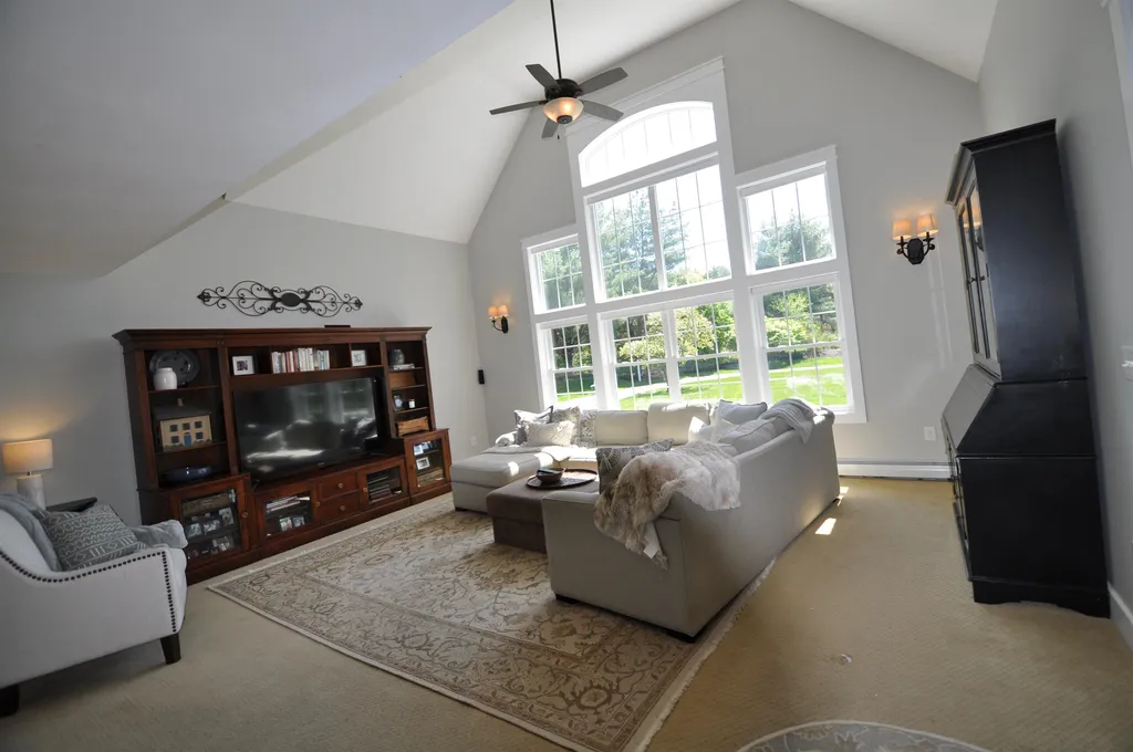 14 Powers Road Hollis NH 03049