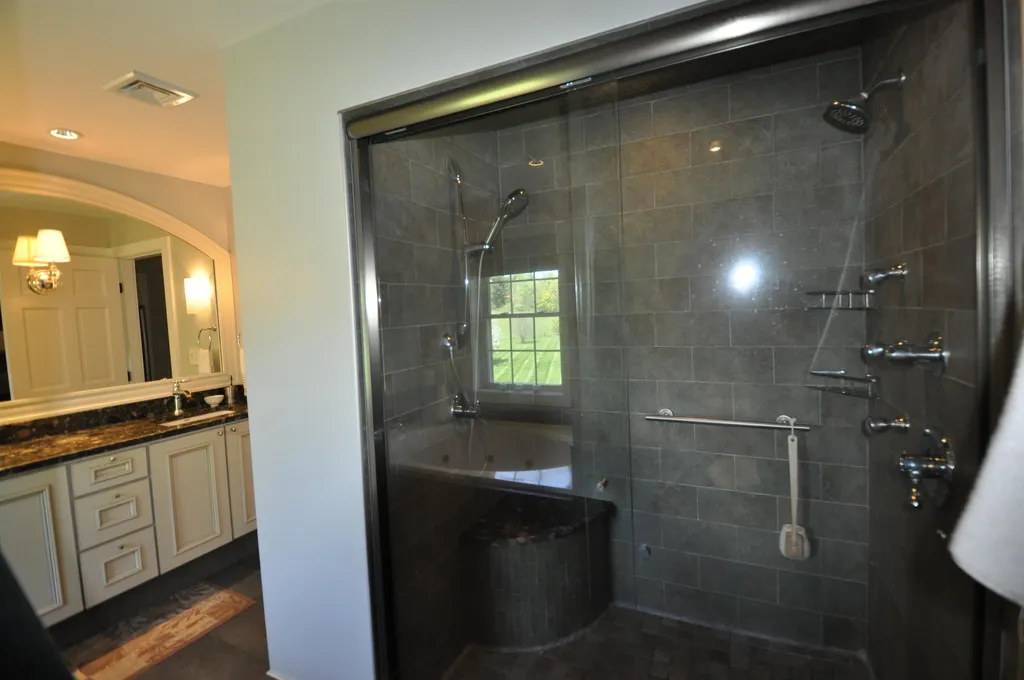 14 Powers Road Hollis NH 03049