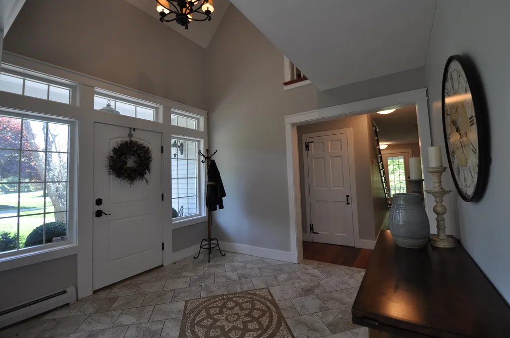 14 Powers Road Hollis NH 03049