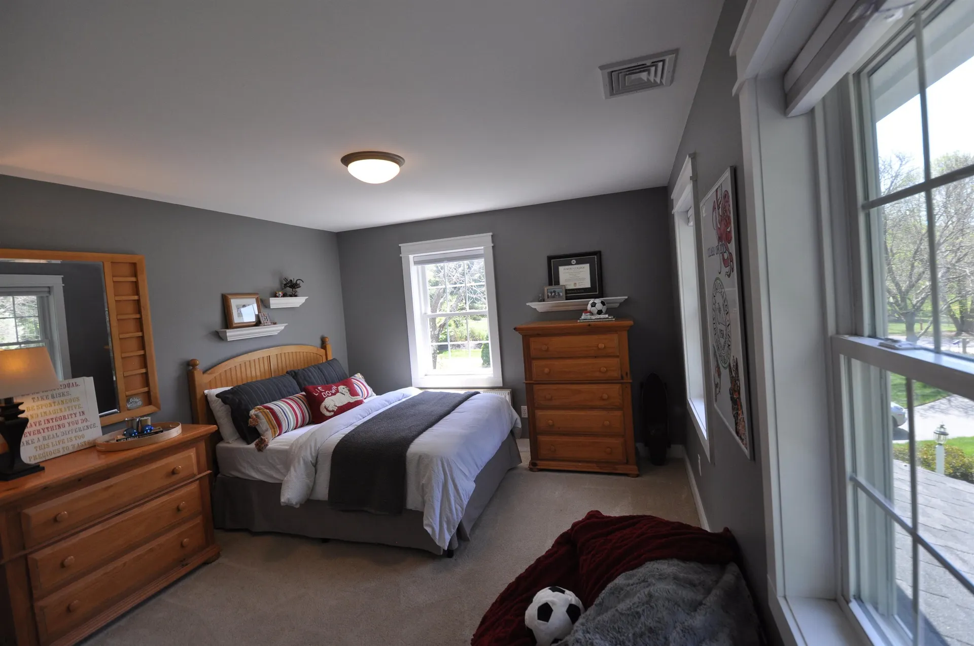 14 Powers Road Hollis NH 03049