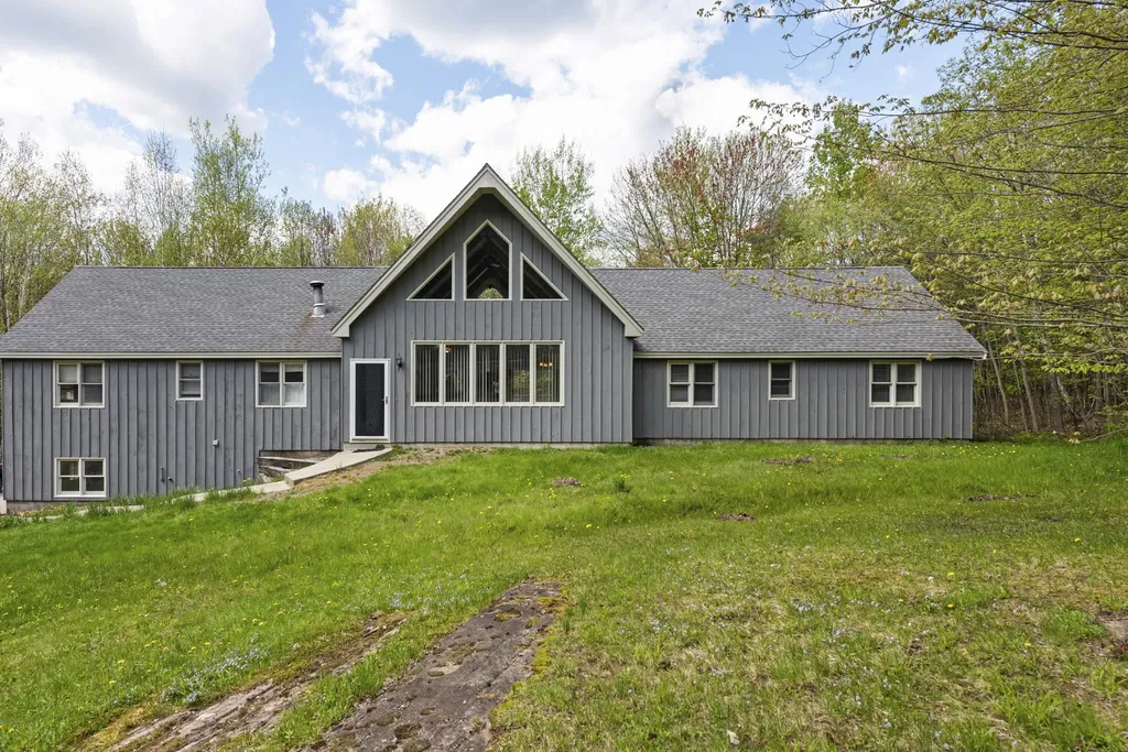 225 Upper Birch Drive Bristol NH 03222