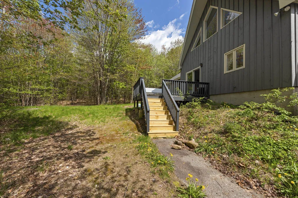 225 Upper Birch Drive Bristol NH 03222