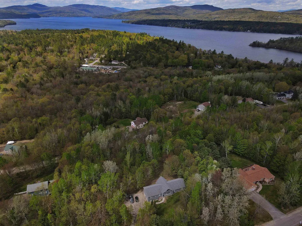 225 Upper Birch Drive Bristol NH 03222
