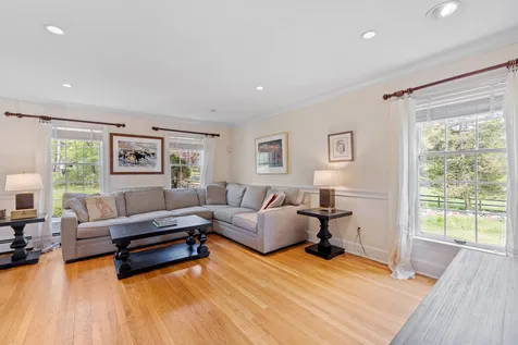 44 North Shore Road Derry NH 03038