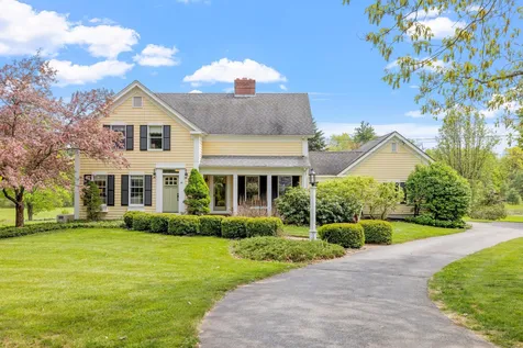 44 North Shore Road Derry NH 03038
