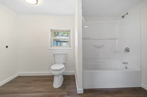 3 Margaret Avenue Raymond NH 03077