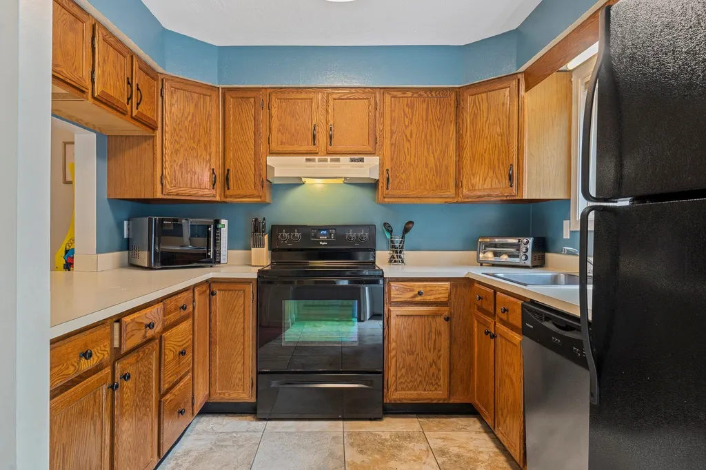 14 Madison Drive Woodstock NH 03262