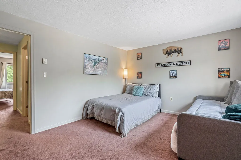 14 Madison Drive Woodstock NH 03262