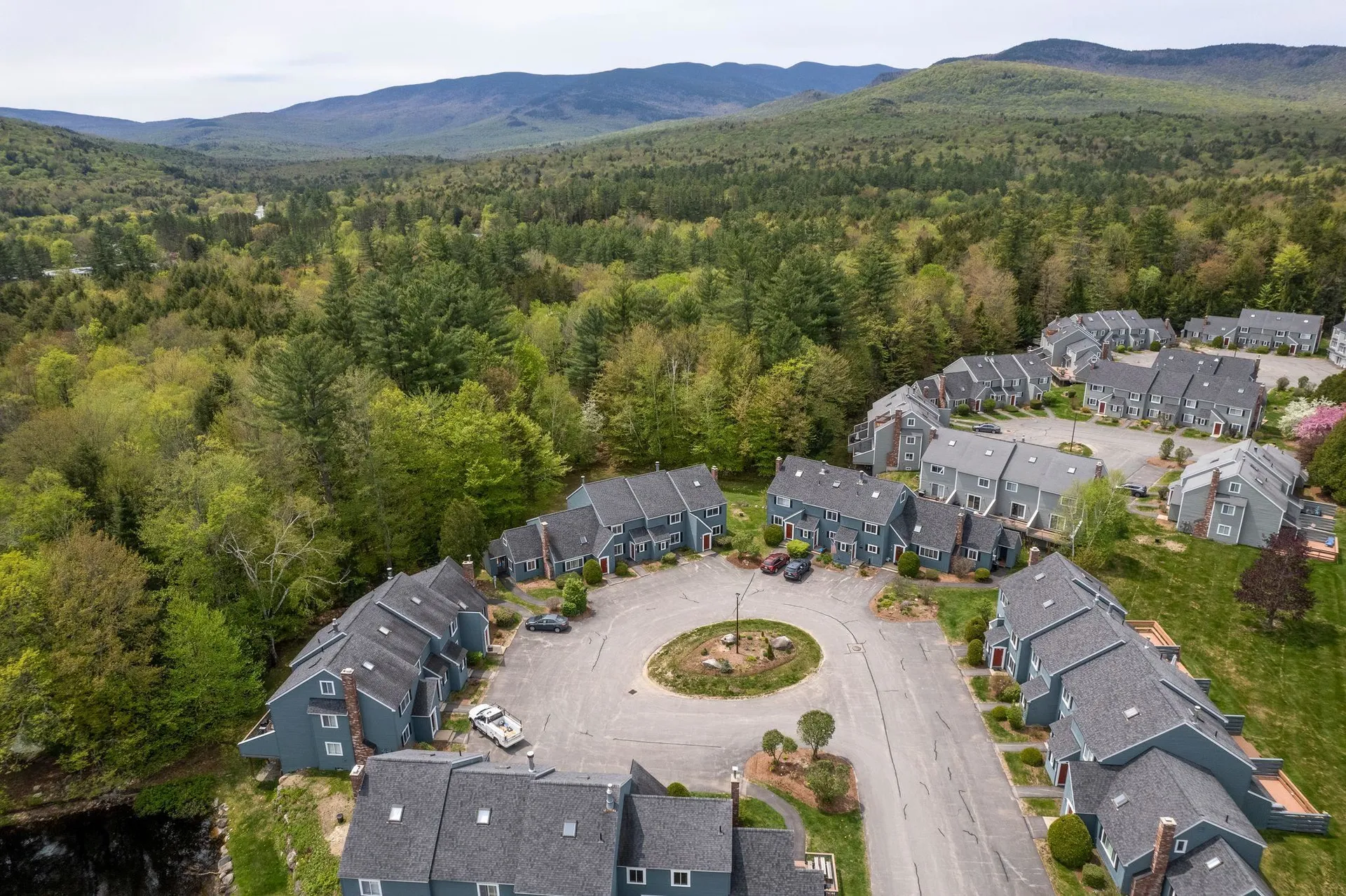 14 Madison Drive Woodstock NH 03262
