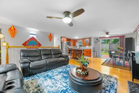 14 Shawnee Drive Nashua NH 03062
