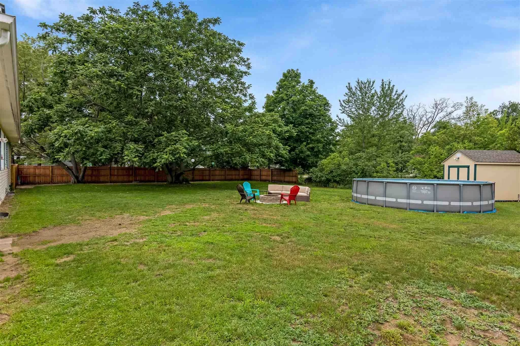 2 Colbert Street Essex VT 05452