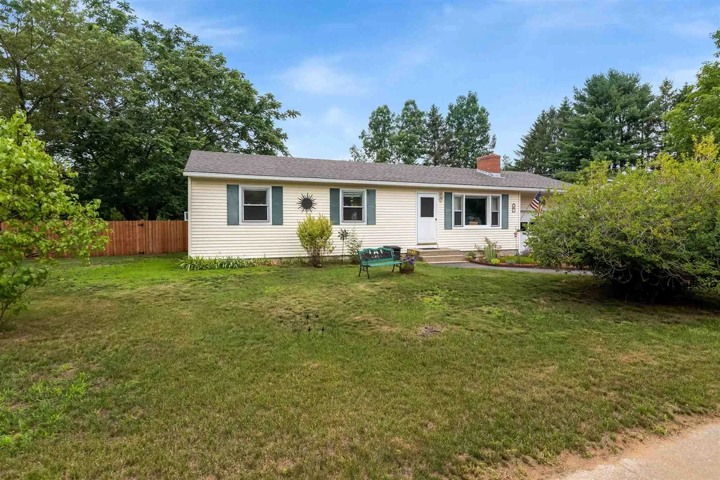 2 Colbert Street Essex VT 05452