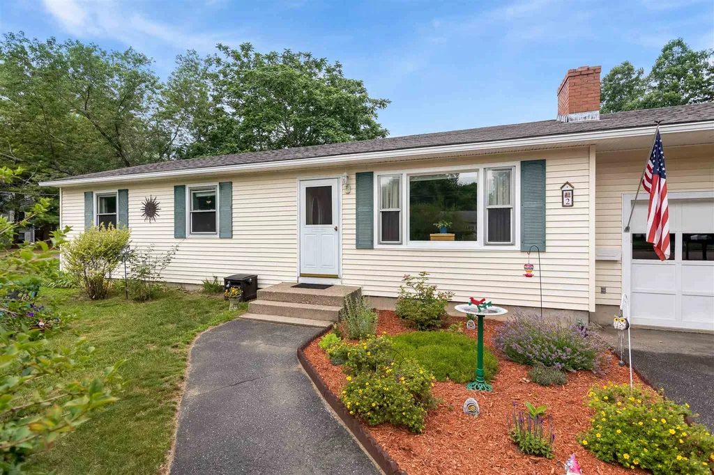 2 Colbert Street Essex VT 05452