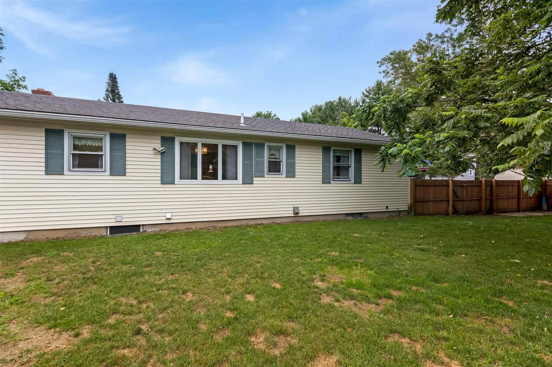 2 Colbert Street Essex VT 05452