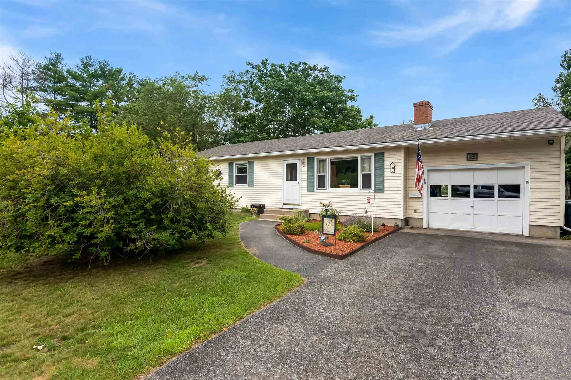 2 Colbert Street Essex VT 05452