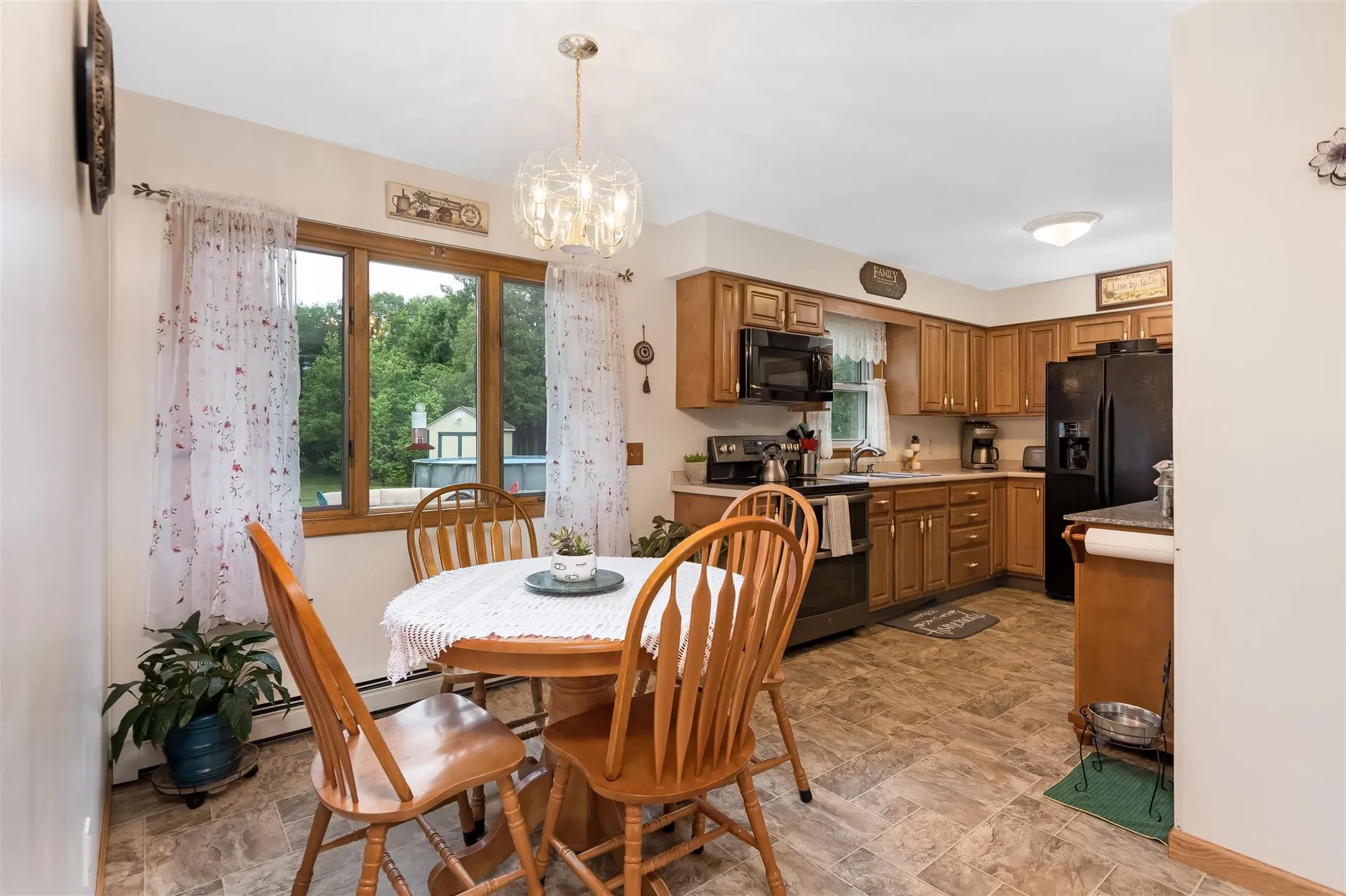 2 Colbert Street Essex VT 05452