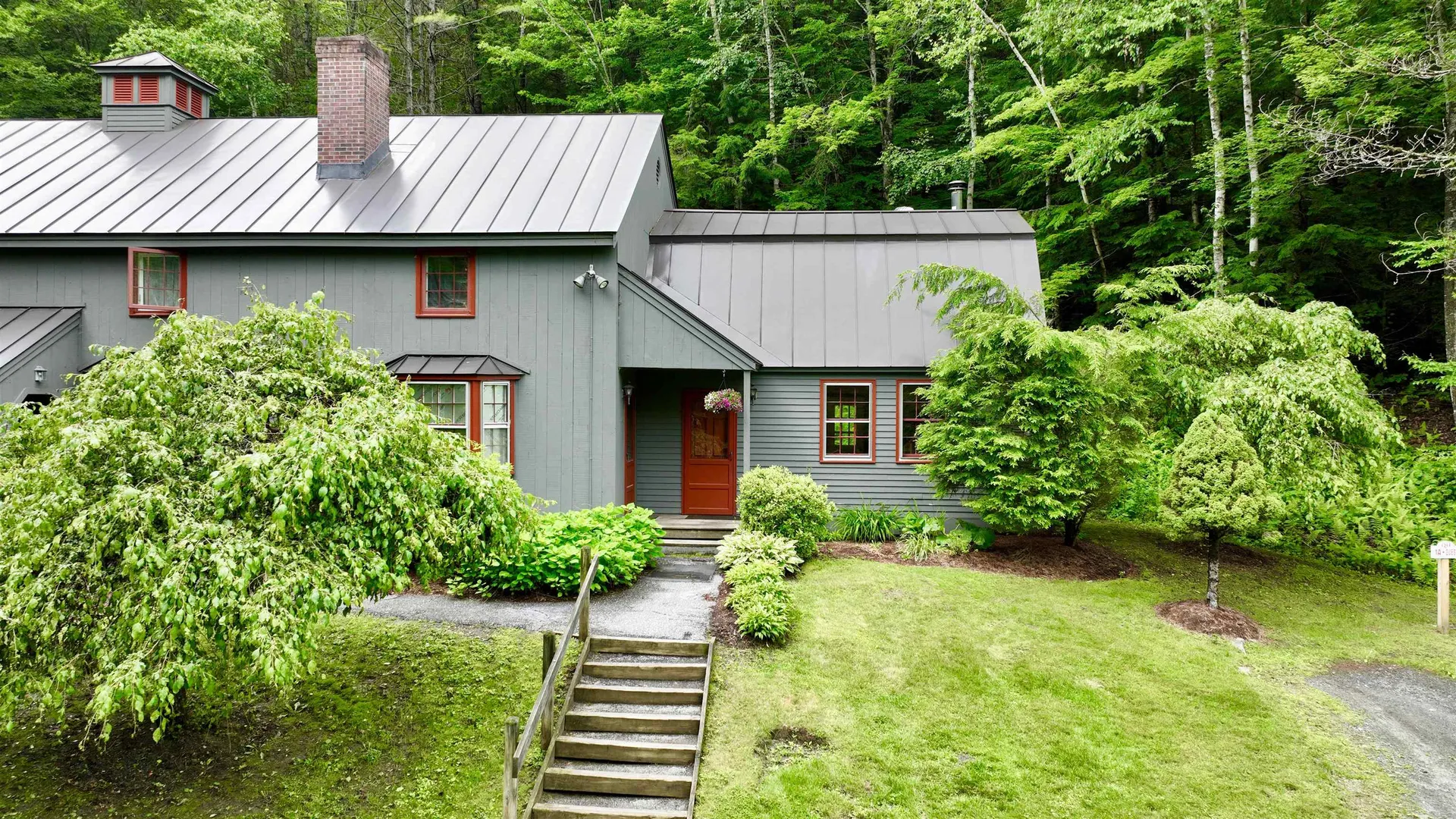 574 Willard Road Hartford VT 05059