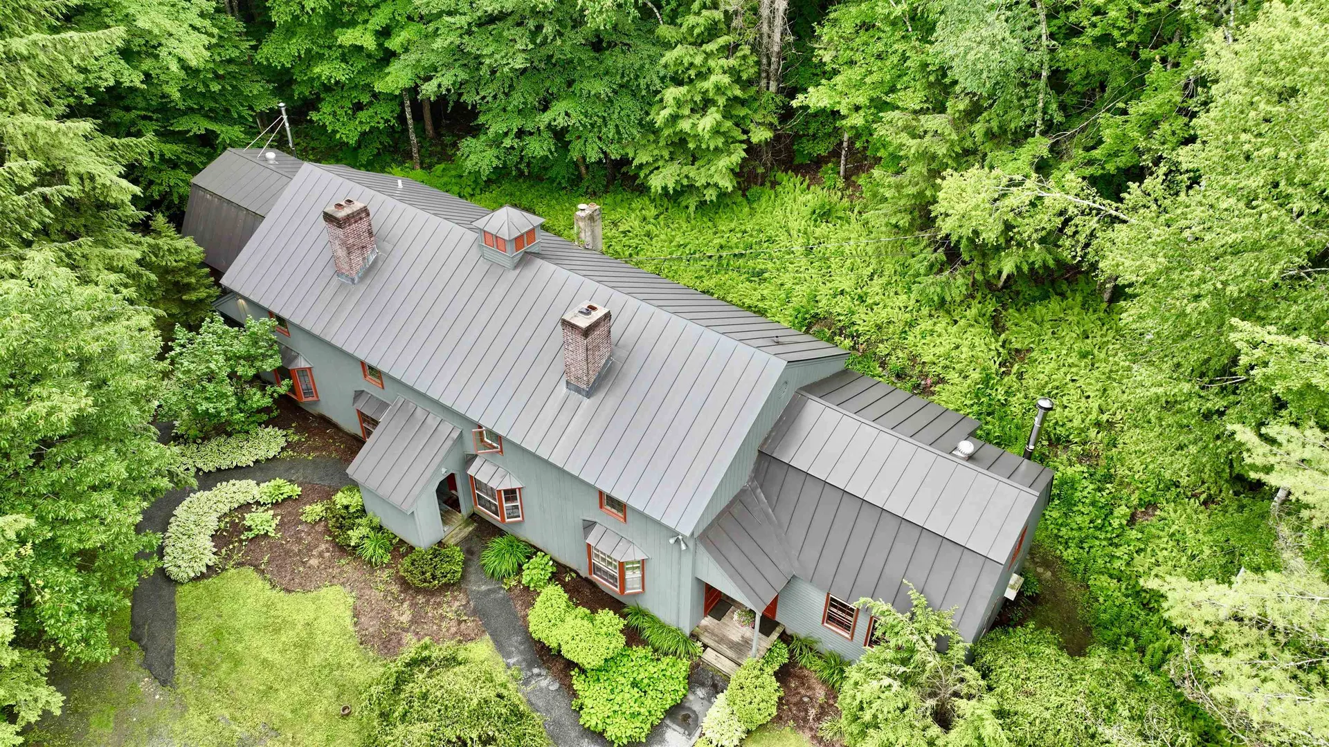 574 Willard Road Hartford VT 05059